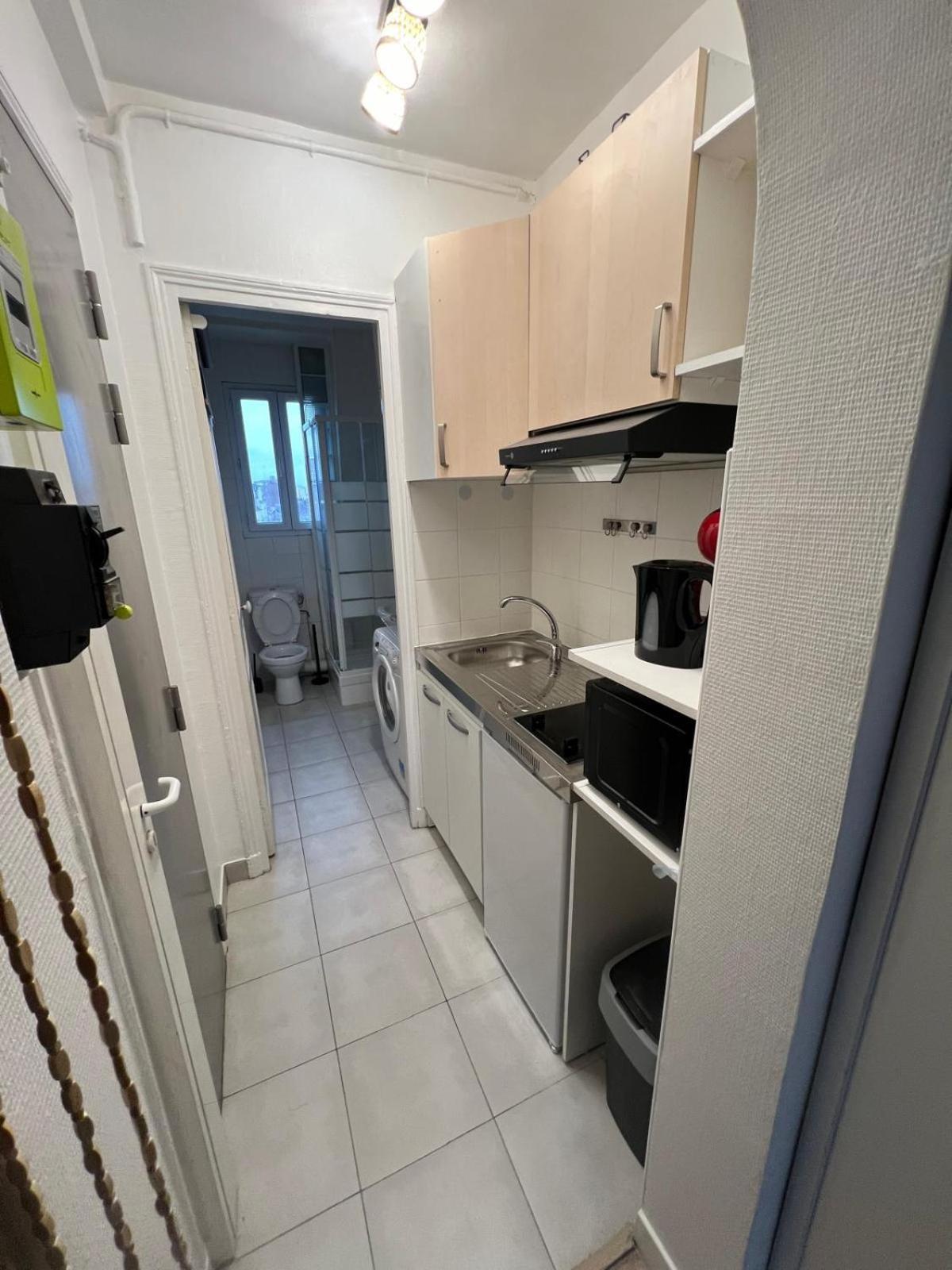 Charmant Appartement Aux Portes De Paris - 2Pax Saint-Ouen  ภายนอก รูปภาพ
