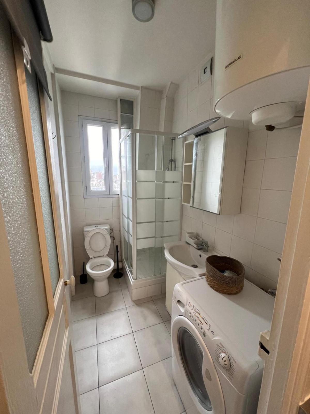 Charmant Appartement Aux Portes De Paris - 2Pax Saint-Ouen  ภายนอก รูปภาพ